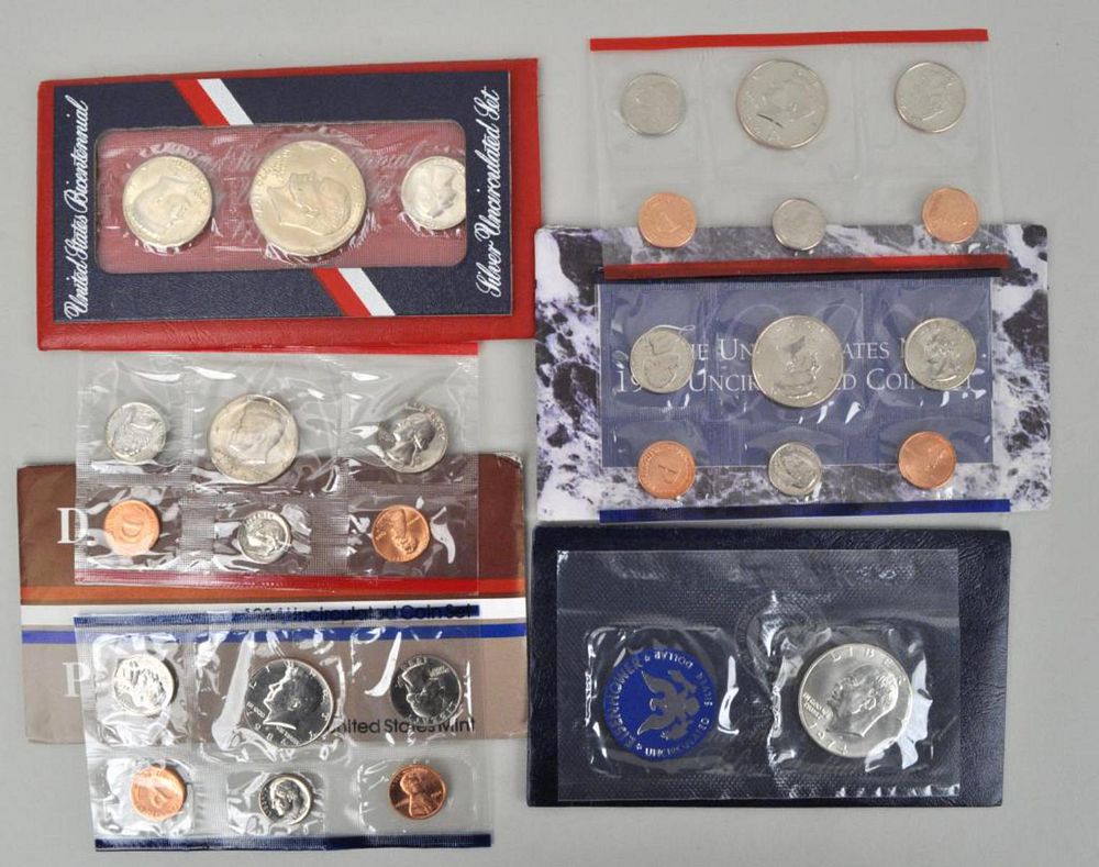 Appraisal: Collection US Mint Uncirculated Coin Sets mint sets - -