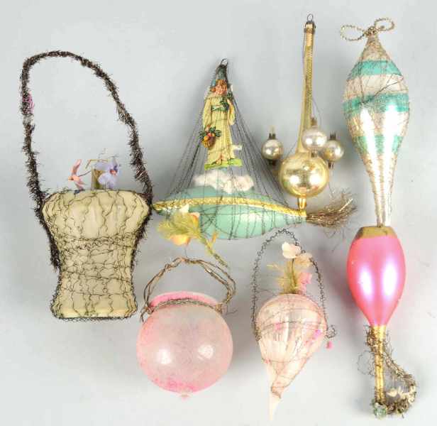 Appraisal: Lot of Wire Wrapped Ornaments Description Includes a sailing ship