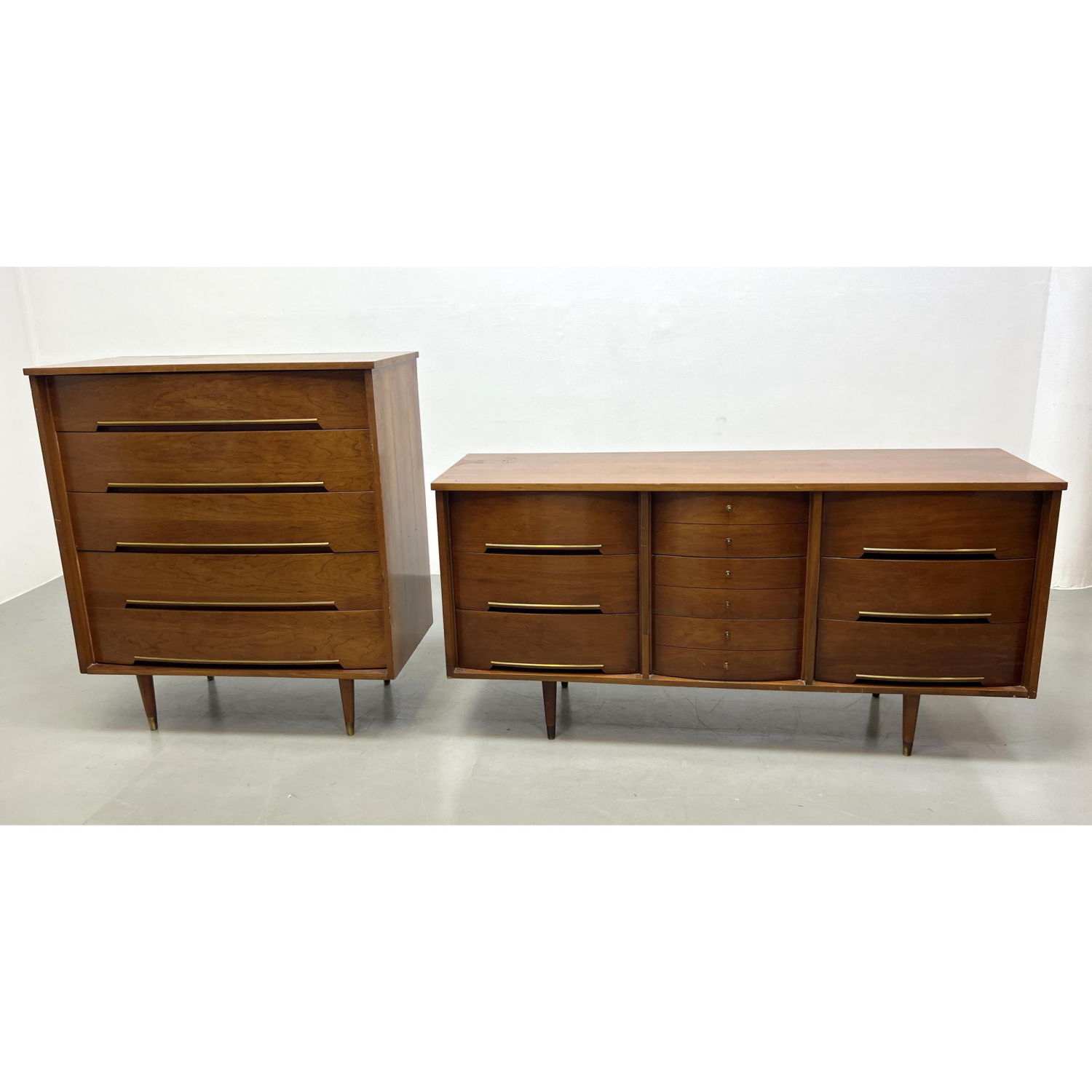 Appraisal: pc American Modern Bedroom Furniture Low and Tall Chest Dresser