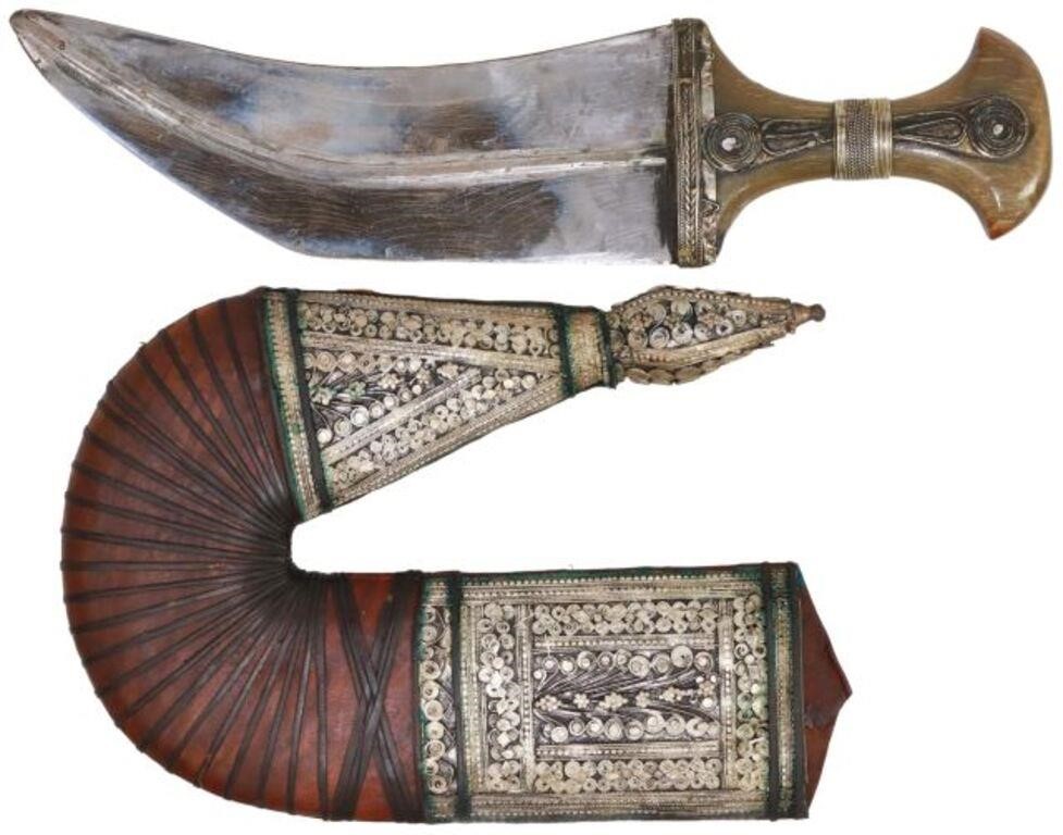 Appraisal: Yemeni Jambiya knife the horn handle with silver wire decoration