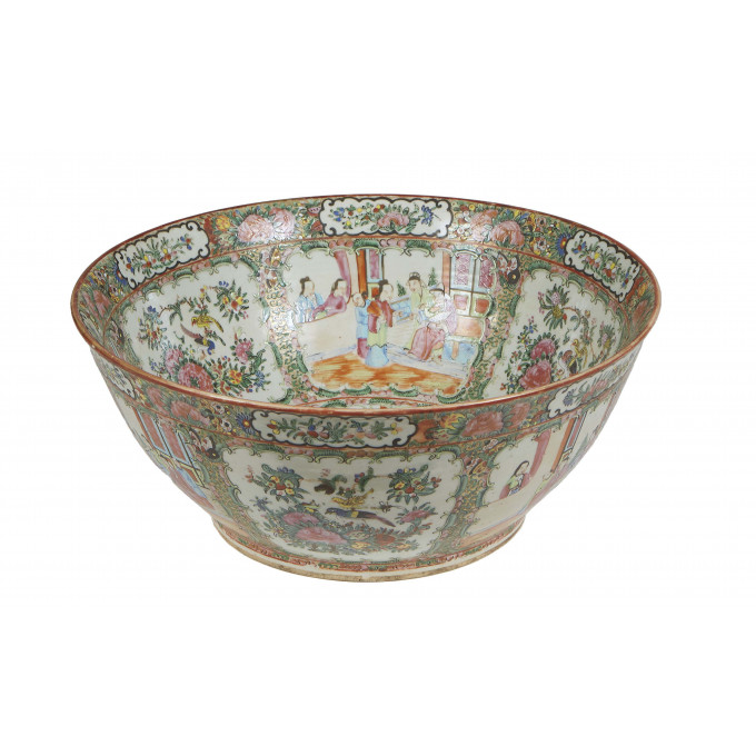 Appraisal: Large Chinese Famille Rose Bowl th c with a floral