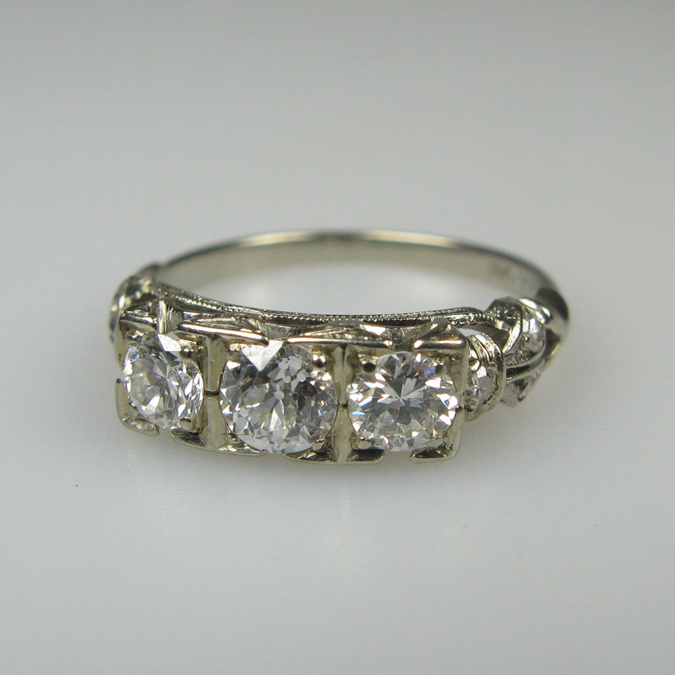 Appraisal: k White Gold Ring set with a European cut brilliant