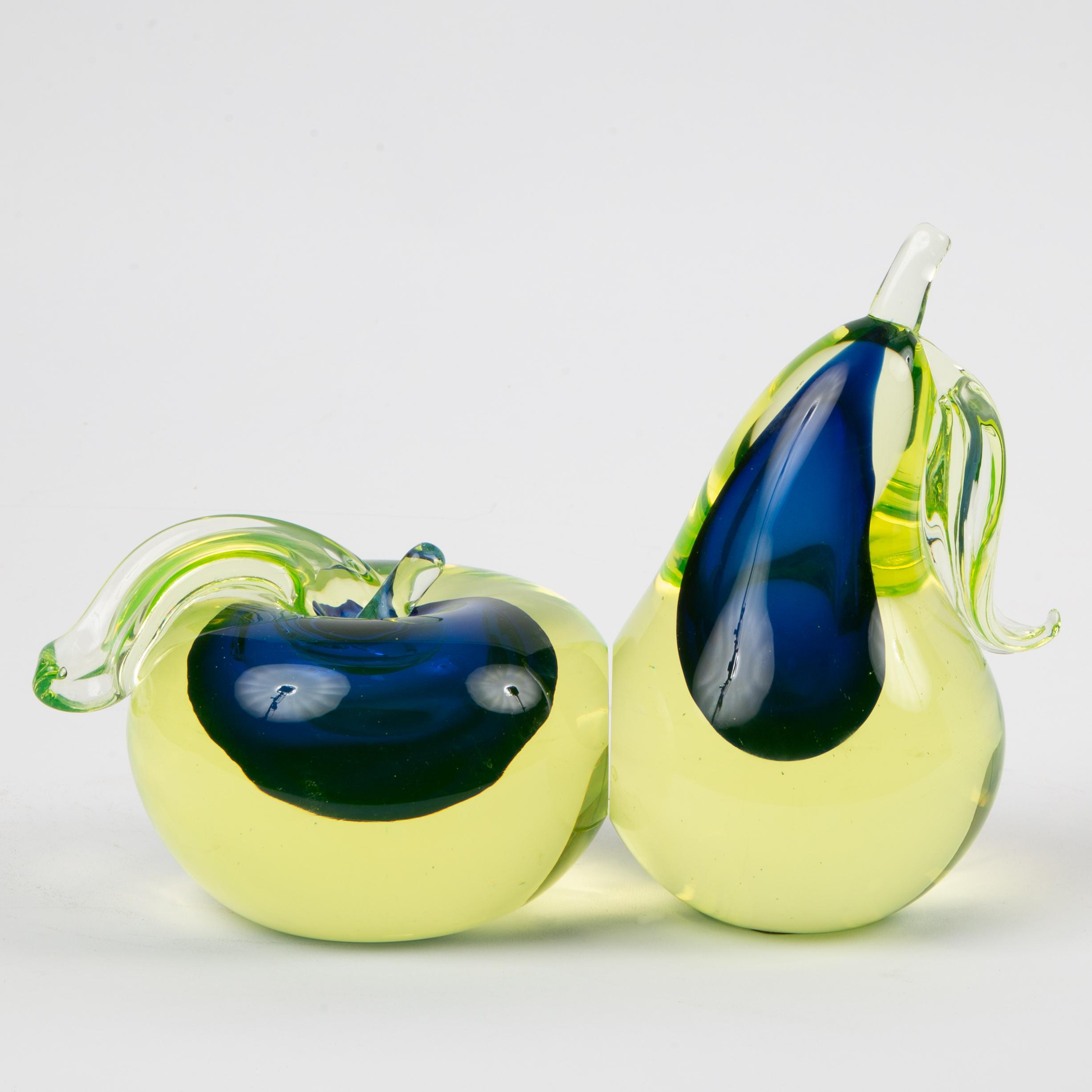 Appraisal: CENEDESE MURANO ART GLASS FRUIT BOOKENDS A pair of handmade