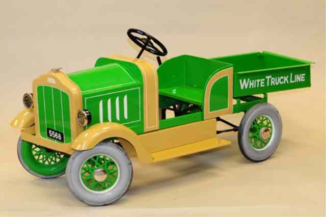 Appraisal: WHITE PEDAL CAR DUMP TRUCK Contemporary creation of a classic