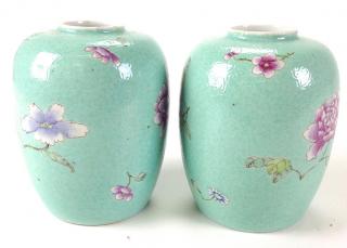 Appraisal: pair of Chinese porcelain enamel decorated jars with blue green