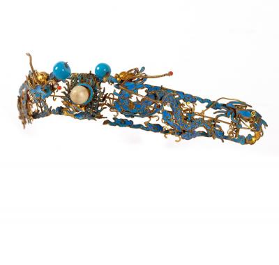 Appraisal: A Chinese gilt metal and kingfisher feather tiara hair ornament