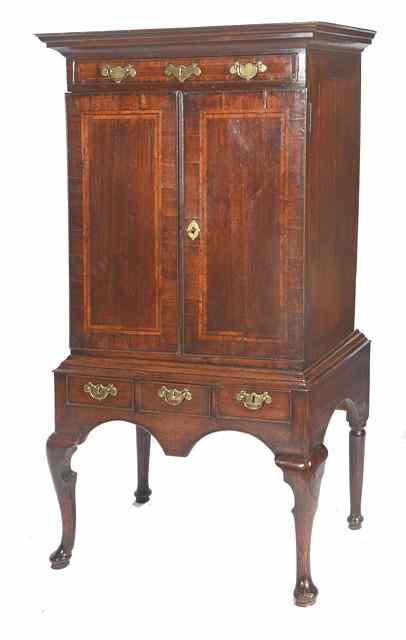 Appraisal: AN TH CENTURY RED WALNUT OR MAHOGANY CABINET ON STAND