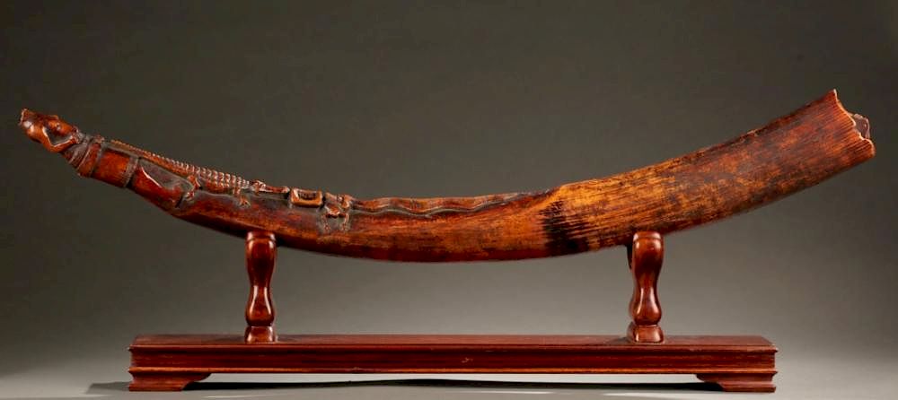 Appraisal: West African ivory oliphant th th century An ivory oliphant