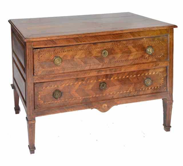 Appraisal: AN TH CENTURY ITALIAN FRUITWOOD COMMODE with cross banded top