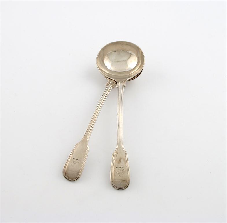 Appraisal: A pair of Victorian silver Fiddle and Thread pattern sauce