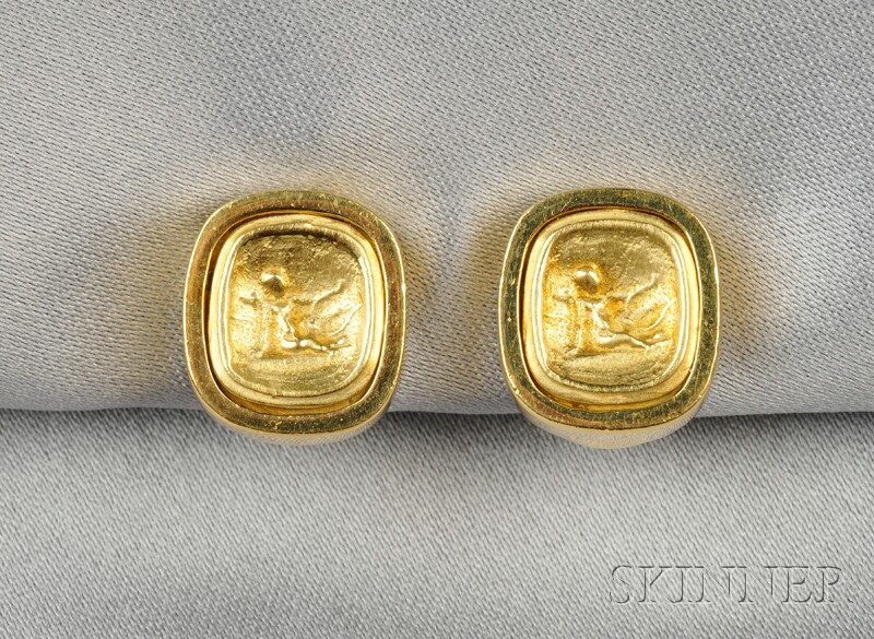 Appraisal: kt Gold Earclips Esti Frederica each depicting a cherub dwt