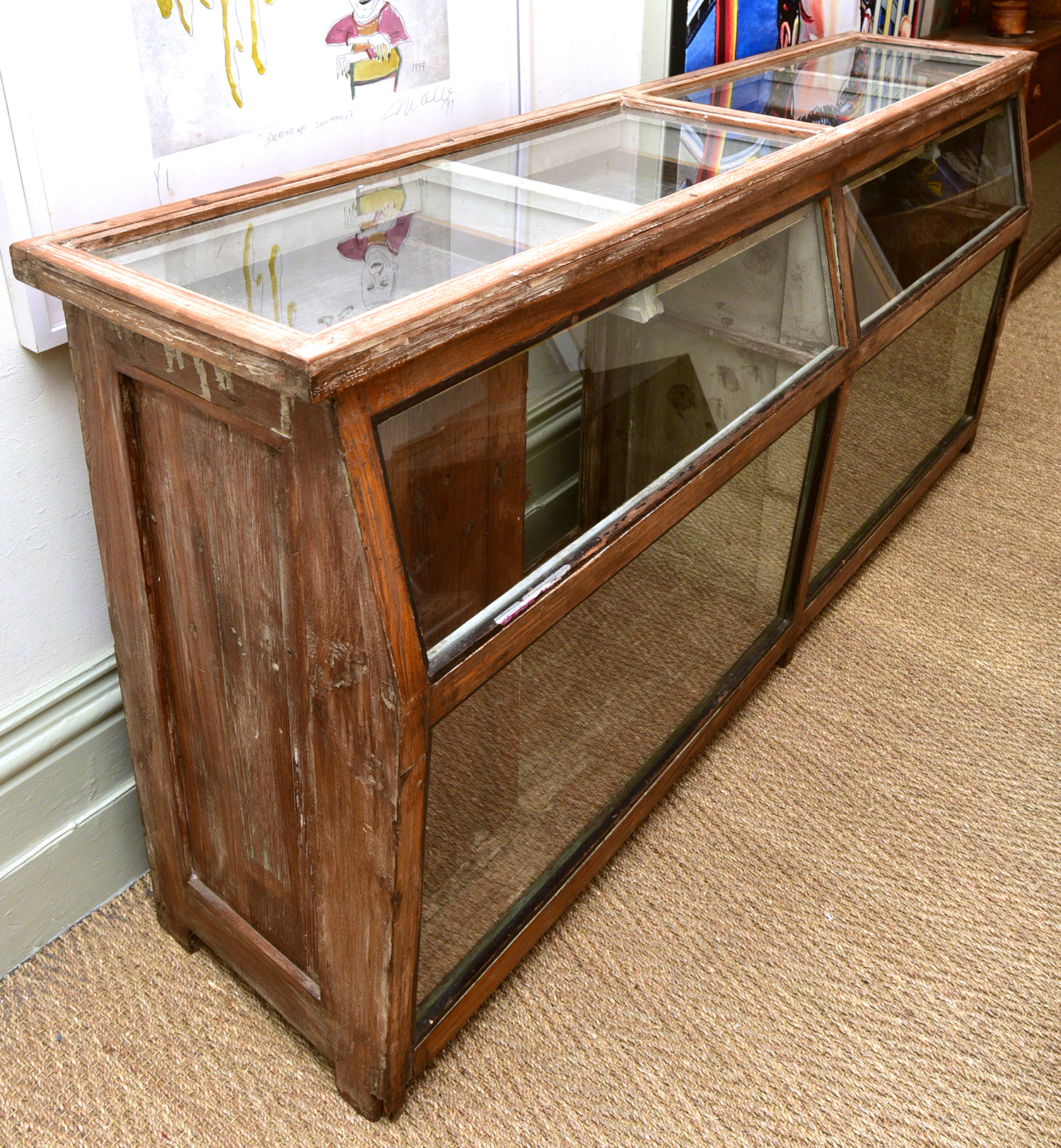 Appraisal: A RUSTIC TIMBER DISLAY CABINET WITH A GLAZED FRONT AND