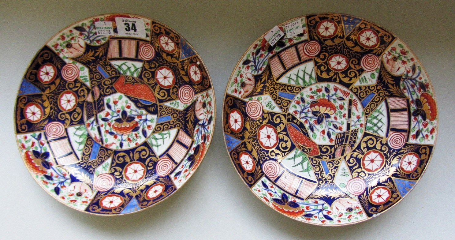 Appraisal: A pair of Derby Japan' pattern porcelain saucer dishes circa