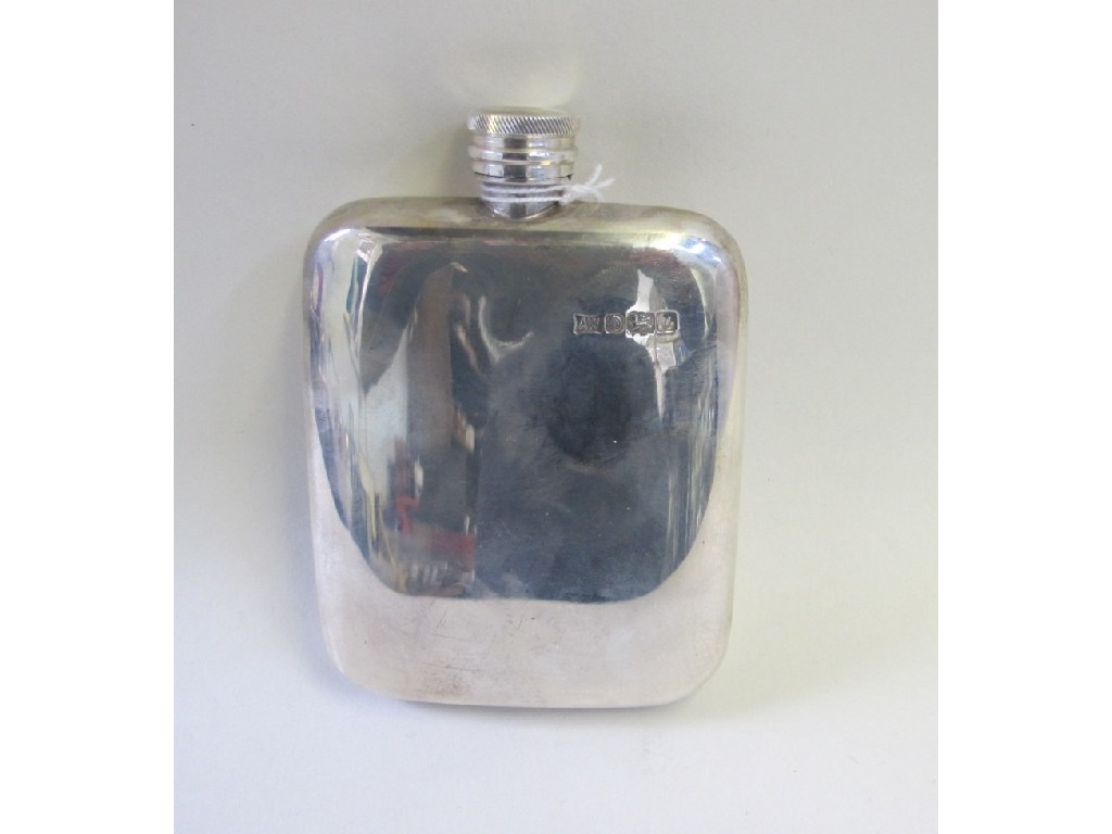 Appraisal: Silver spirit flask Sheffield