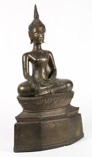 Appraisal: Thai Bronze Buddha Thai bronze seated Buddha set on a