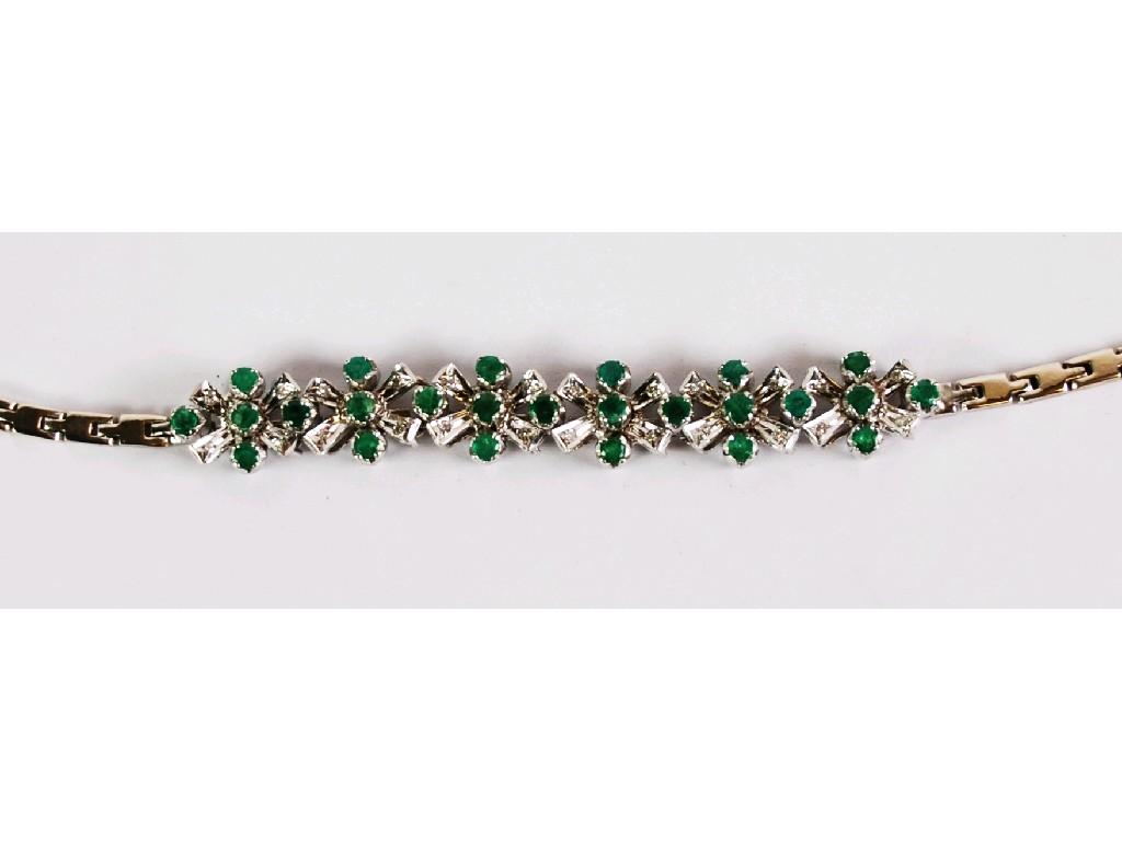 Appraisal: LINK BRACELET the top with six floral cluster sections set