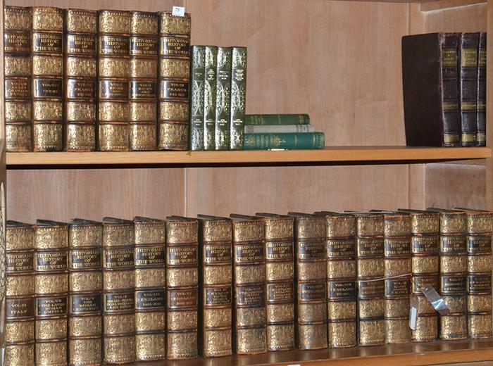 Appraisal: A QUANTITY OF BOOKS INCLUDING HISTORY OF THE WORLD