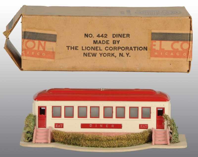 Appraisal: Lionel No Diner Accessory Description American Post-war Cream with red