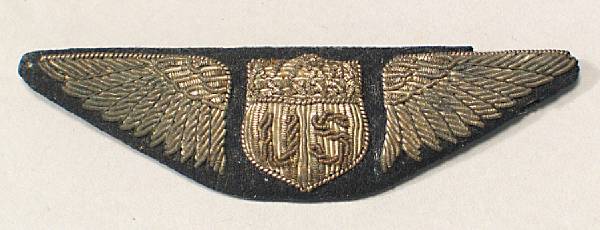 Appraisal: A World War era embroidered Pilot's wing belonging to Lt