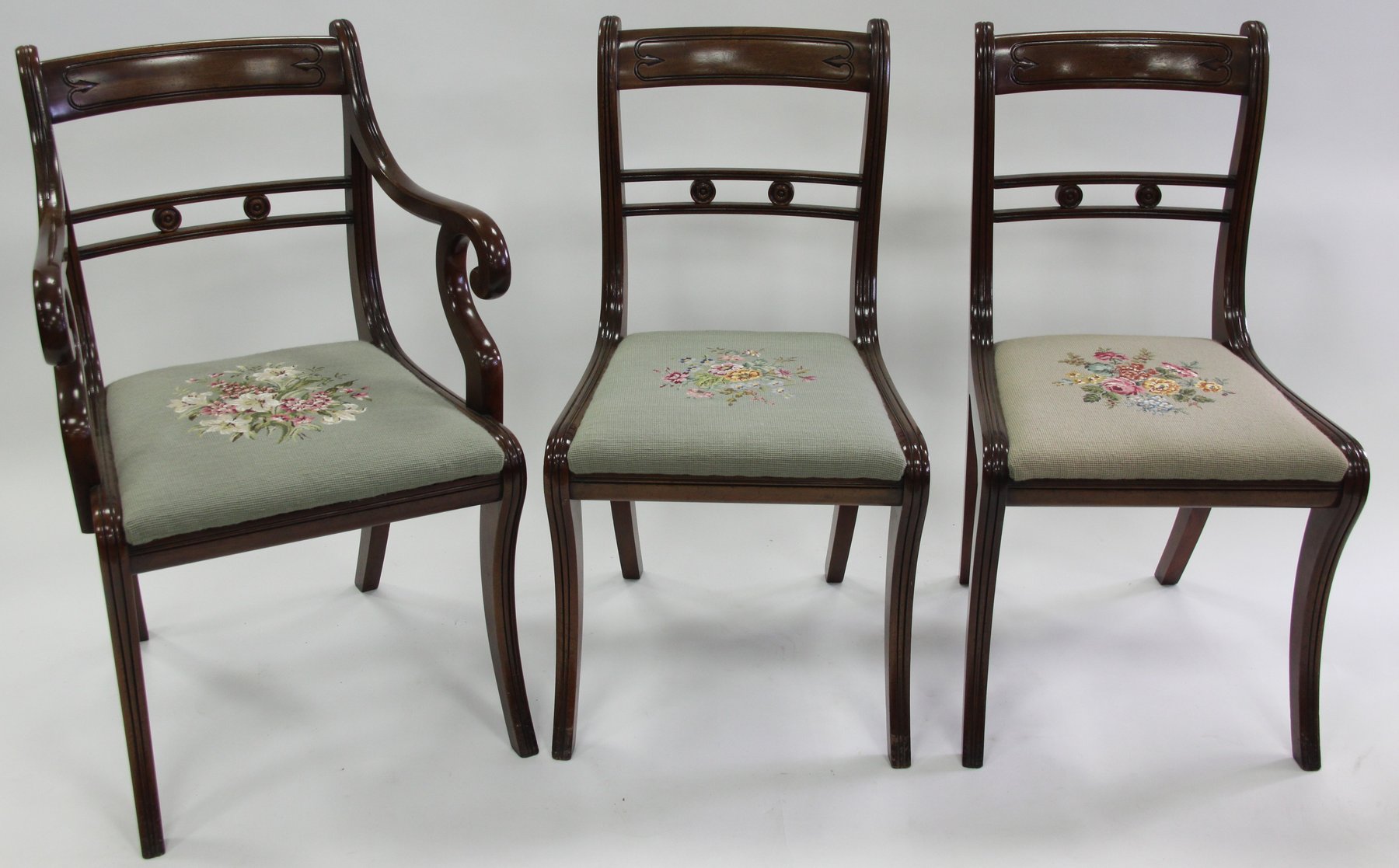 Appraisal: A set of eight mahogany dining chairs with horizontal splats