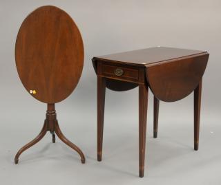 Appraisal: Two piece lot Kittinger mahogany drop leaf Pembroke table and