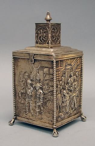 Appraisal: Block form with lift lid having small block-form tower repousse