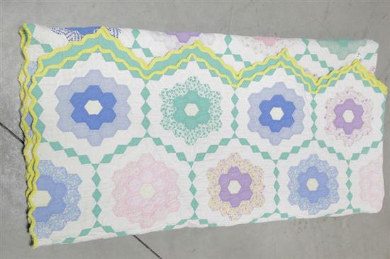 Appraisal: QUILT Grandmother's flower garden patterned cotton quilt having a scalloped