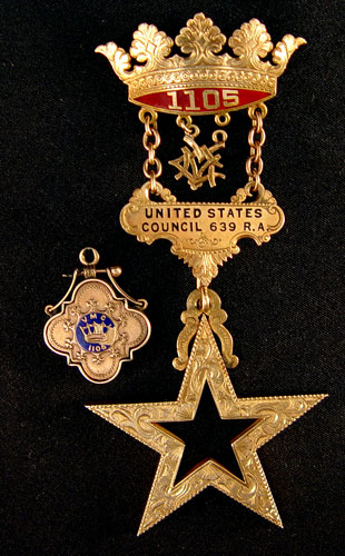 Appraisal: K MASONIC ROYAL ARCANUM U S COUNCIL PIN PENDANT K