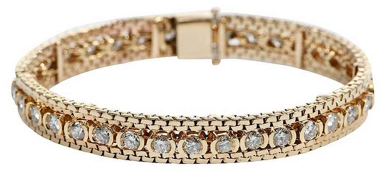 Appraisal: kt ct Diamond Bracelet round brilliant diamonds estimated total weight