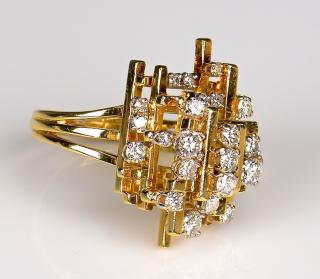 Appraisal: K Henry Dunay Diamond Ring K yellow gold Henry Dunay