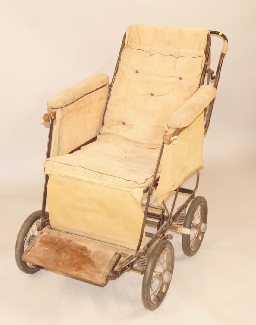 Appraisal: An early to mid thC Richards wheelchair or bath chair