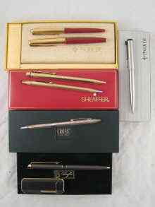 Appraisal: A Parker fountain pen and propelling pencil set boxed with