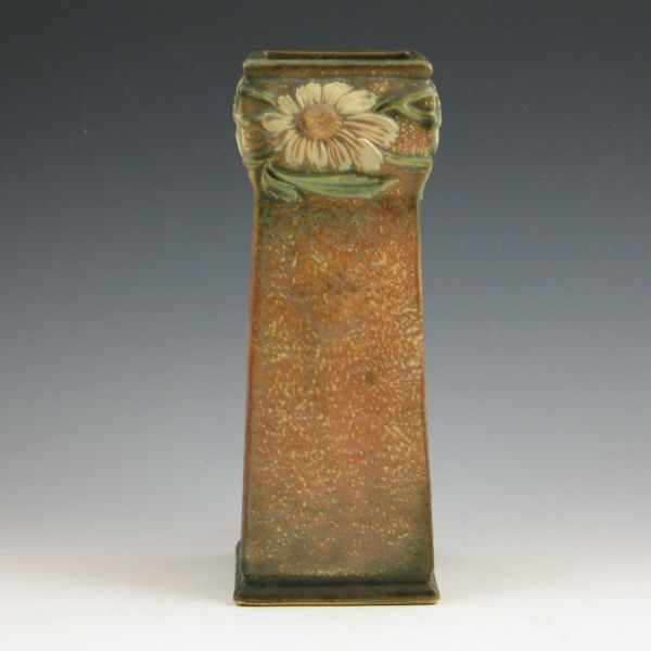 Appraisal: Roseville Dahlrose square vase Partially marked with the shape number