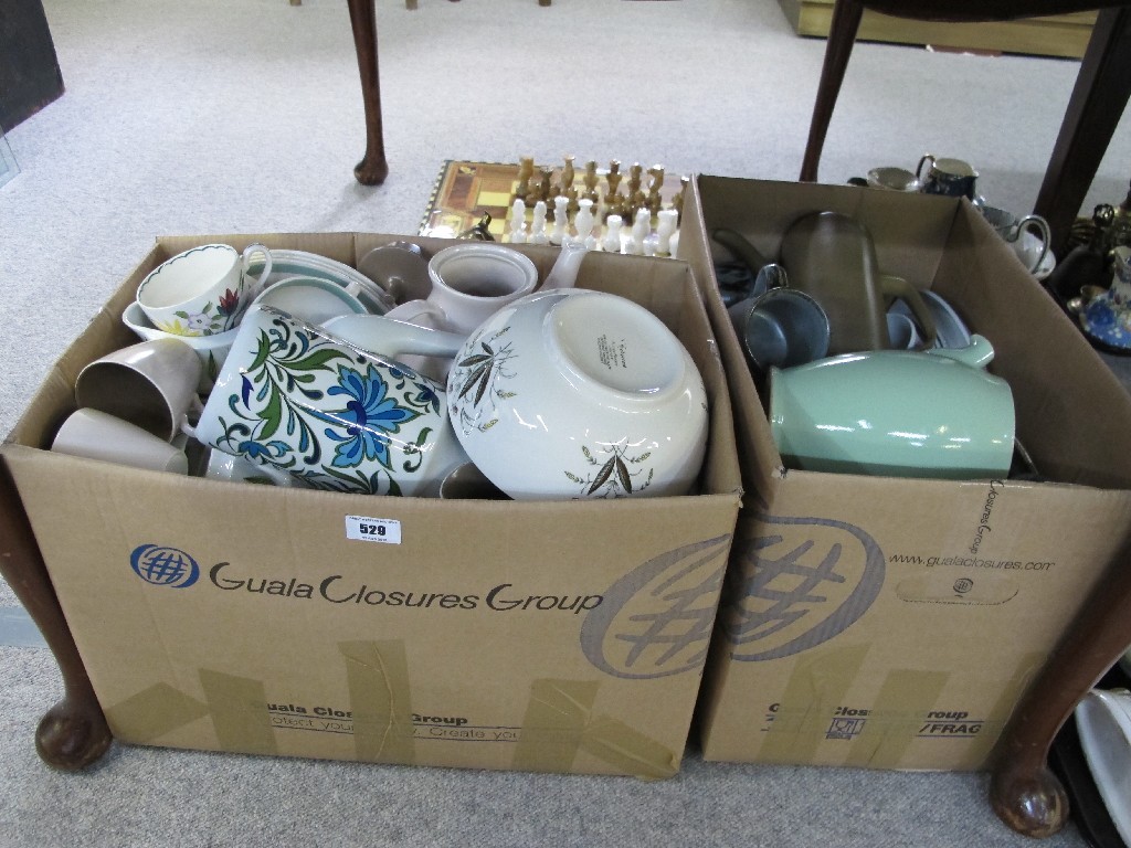 Appraisal: Two boxes of assorted tea and dinnerwares - Poole Meakin