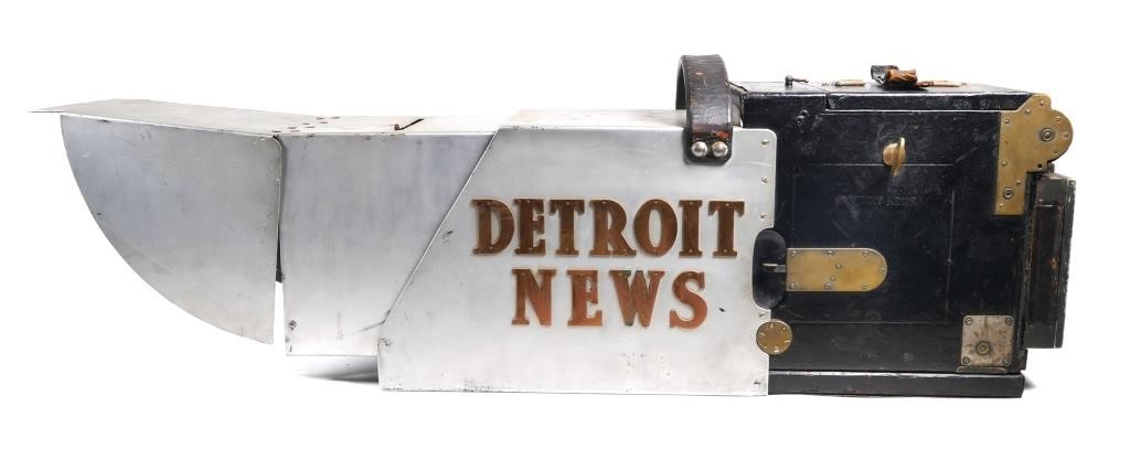 Appraisal: Circa 's Big Bertha modified Press Graflex camera Detroit News