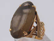 Appraisal: A yellow metal tests carat gold smokey quartz ring unascribed