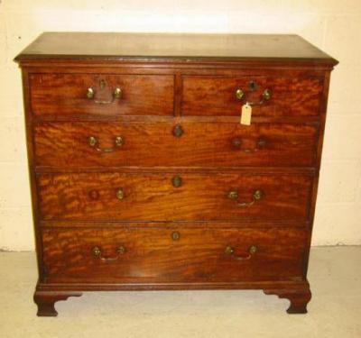 Appraisal: A GEORGE III MAHOGANY CHEST late th century the moulded