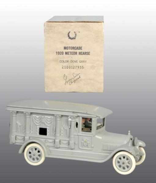 Appraisal: Contemporary Cast Iron Gideon Express Hearse Toy Description Made by