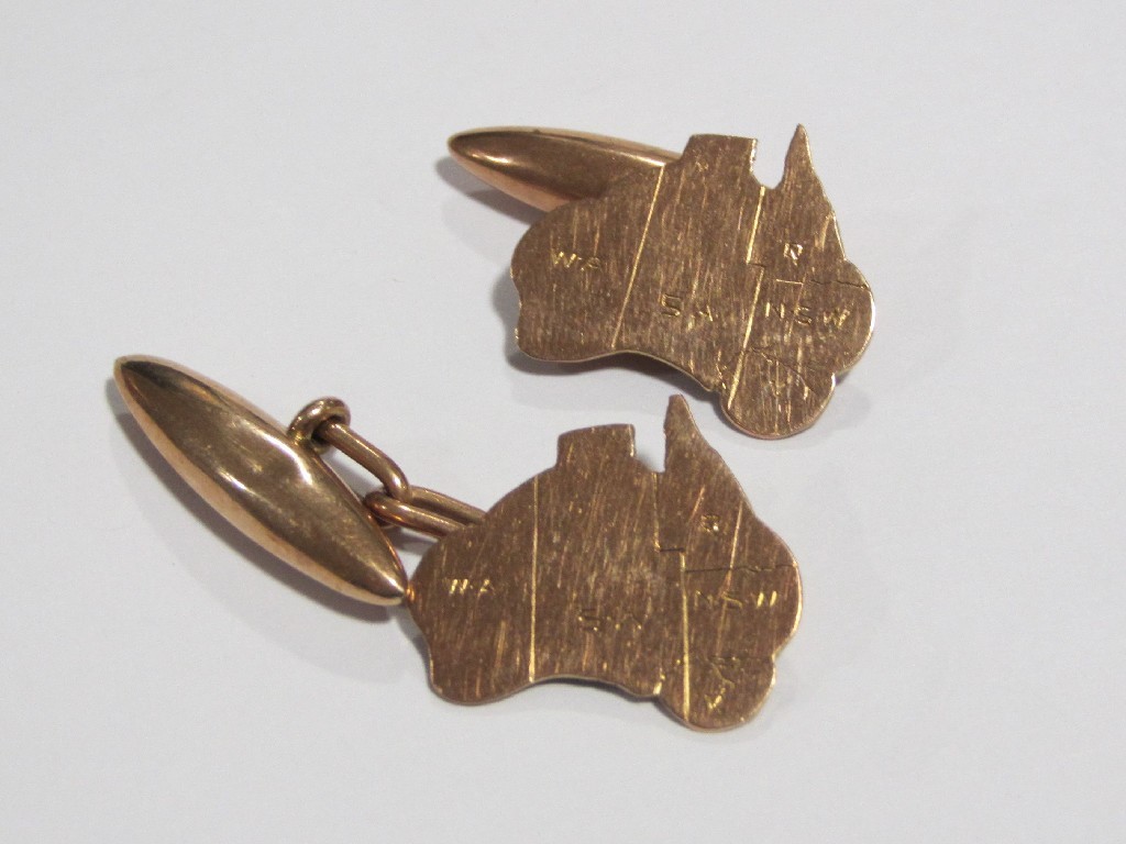 Appraisal: Nine carat rose gold cuff links in the form of