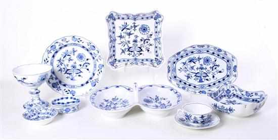 Appraisal: Meissen Blue Onion pattern dinner service comprising plates Dia ''