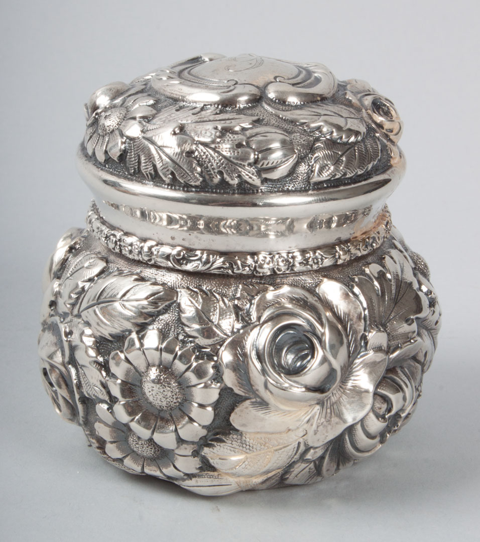 Appraisal: Stieff Rose sterling silver powder jar pattern in H ozt