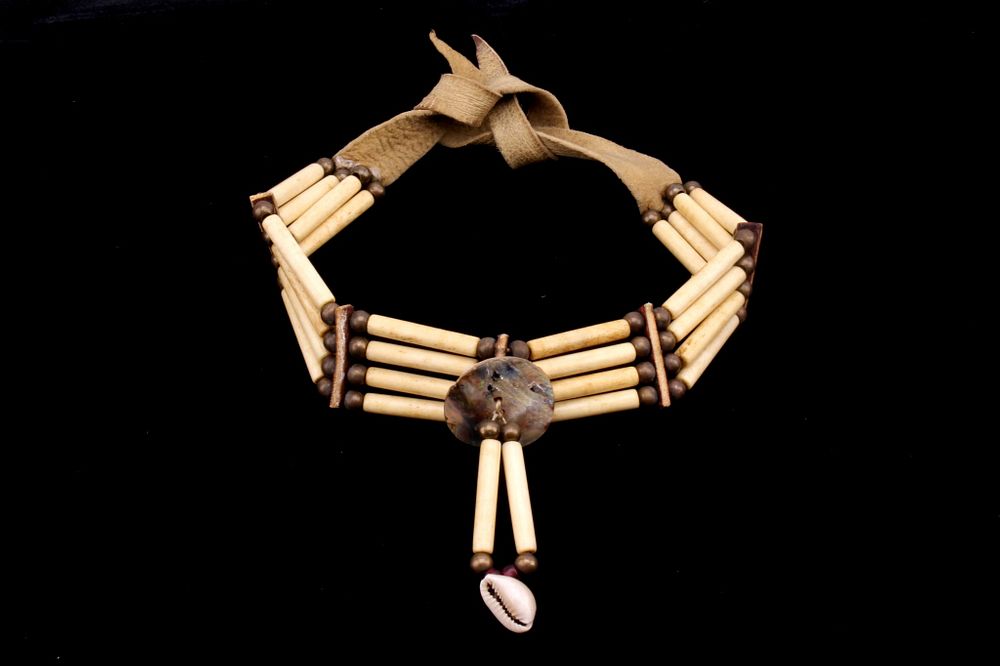 Appraisal: Sioux Indian Hairpipe Bone Abalone Button Choker For your consideration