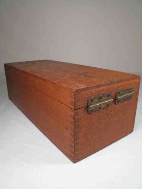 Appraisal: Globe Wernicke wooden index card filing box Handmade with fitted