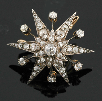 Appraisal: A Victorian diamond starburst brooch Circa The double six ray