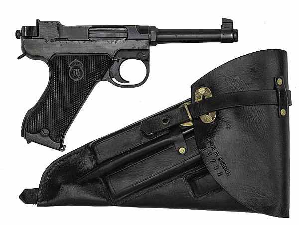 Appraisal: Swedish Lahti Model Semi-Auto Pistol with Holster and Extras mm