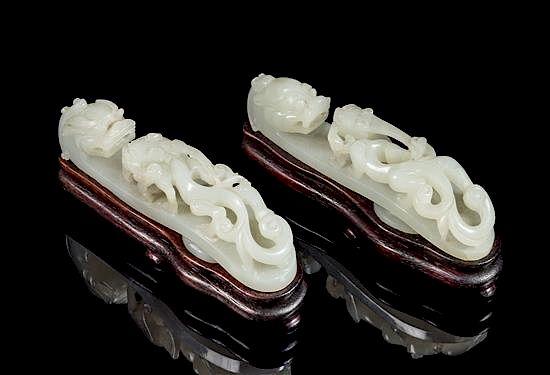 Appraisal: A Pair of Pale-Celadon Jade 'Dragon' Belt Hooks Length of