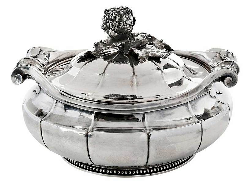 Appraisal: French Silver Covered Entree th century round paneled body with