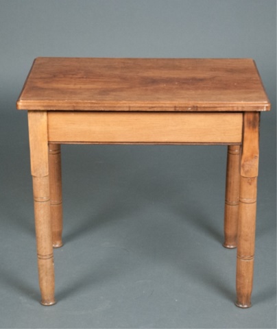 Appraisal: Sheraton Style Side Table Mixed hardwoods H x W x