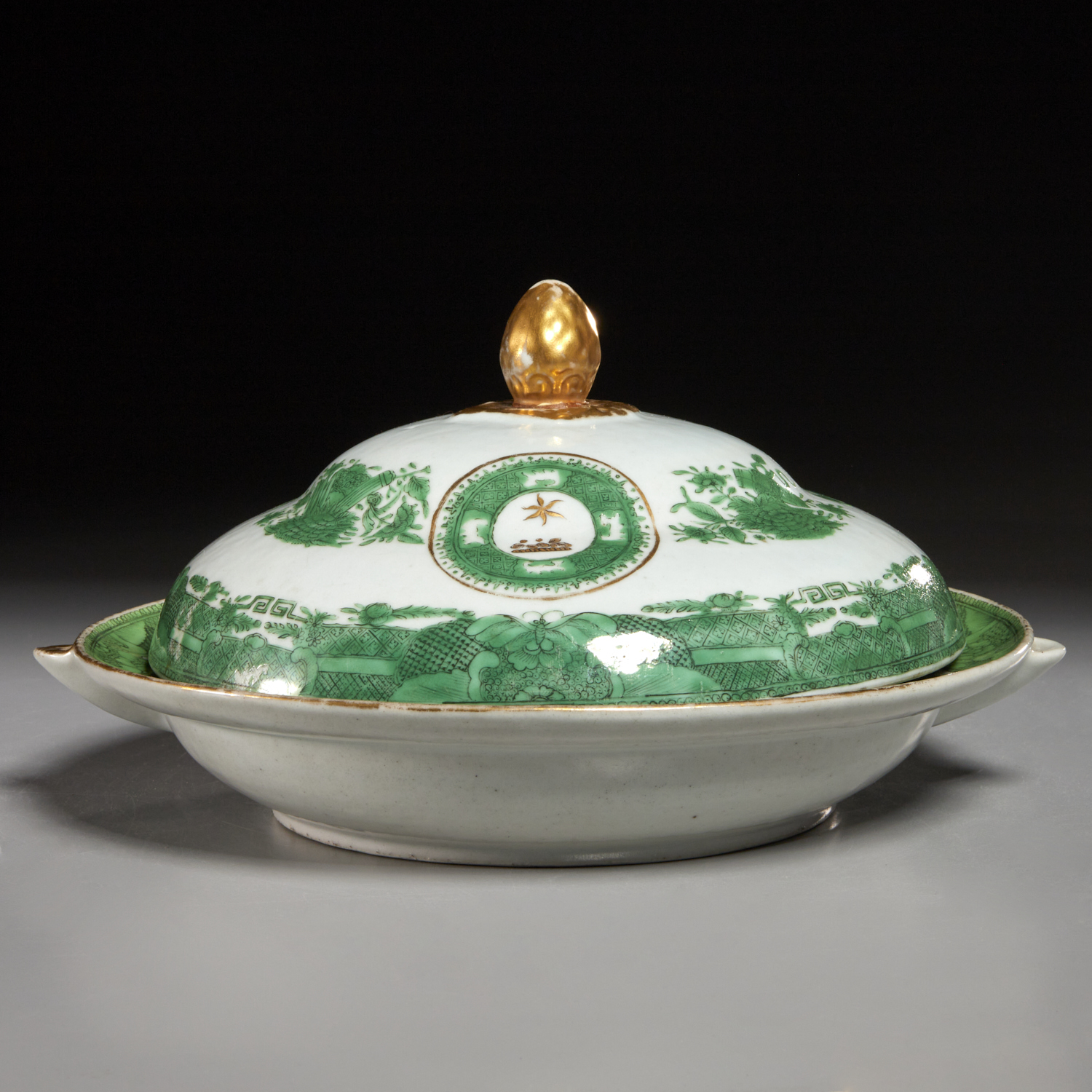 Appraisal: CHINESE 'GREEN FITZHUGH' HOT WATER DISH COVER c China gilt