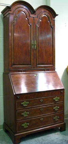 Appraisal: Henredon Bonnet Top Secretary Desk with brass hardware slant front